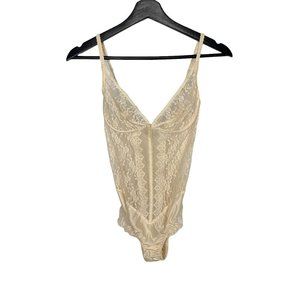 Vintage 90s Warm Champagne Floral Lace Underwire Enkalure Nylon Negligee 32C